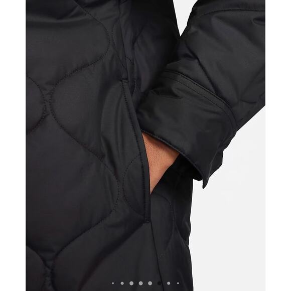Nike quilted Jacket sportswear Essential Small woman - Picture 5 of 7